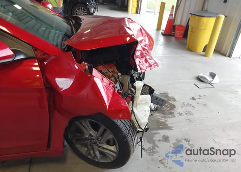 2020 Hyundai Elantra Sel z USA, uszkodzony, nr VIN 5NPD84LF8LH567033